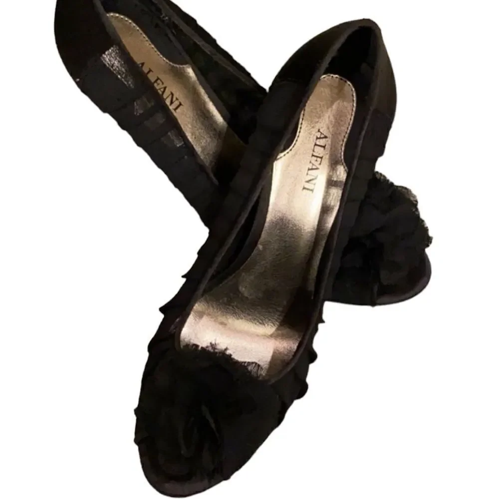 Alfani 3 inch heels black flower dress shoes accent elegant any occasion
